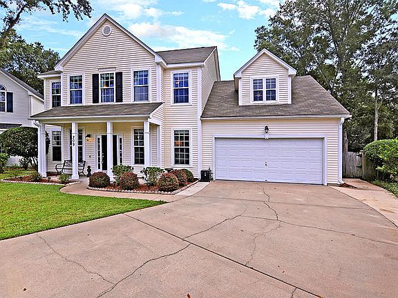 2nd image of 209 Evesham Dr