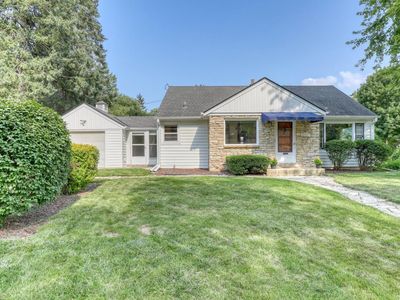W160N8714 Patton DRIVE, Menomonee Falls, WI, 53051