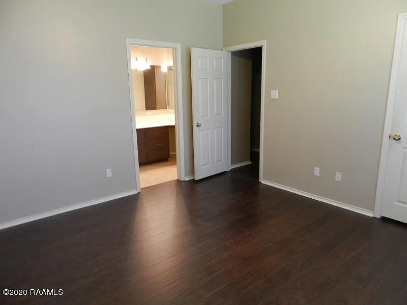 3 bed, 1656 sqft, $1,600 — Photo 4