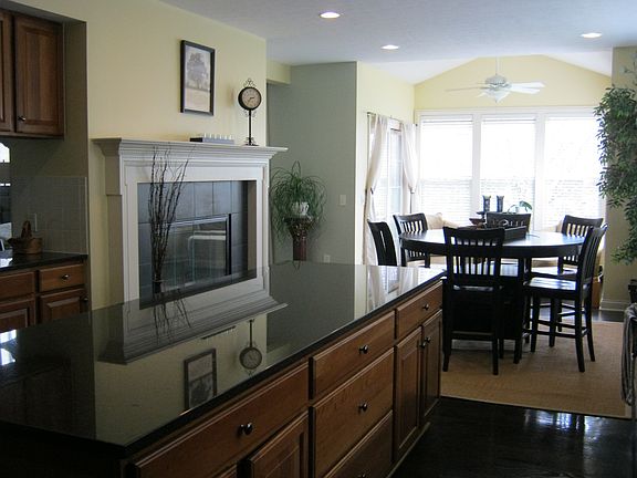 3rd image of 6269 Bellow Valley Dr