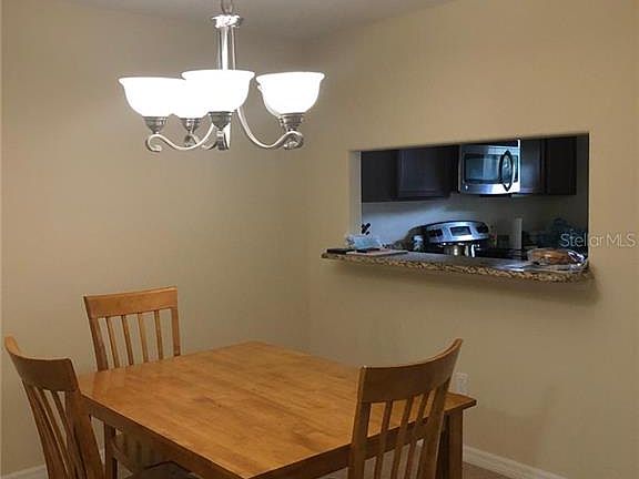 4th image of 375 Carina Cir