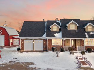 16038 E 12000n Rd, Grant Park, IL 60940