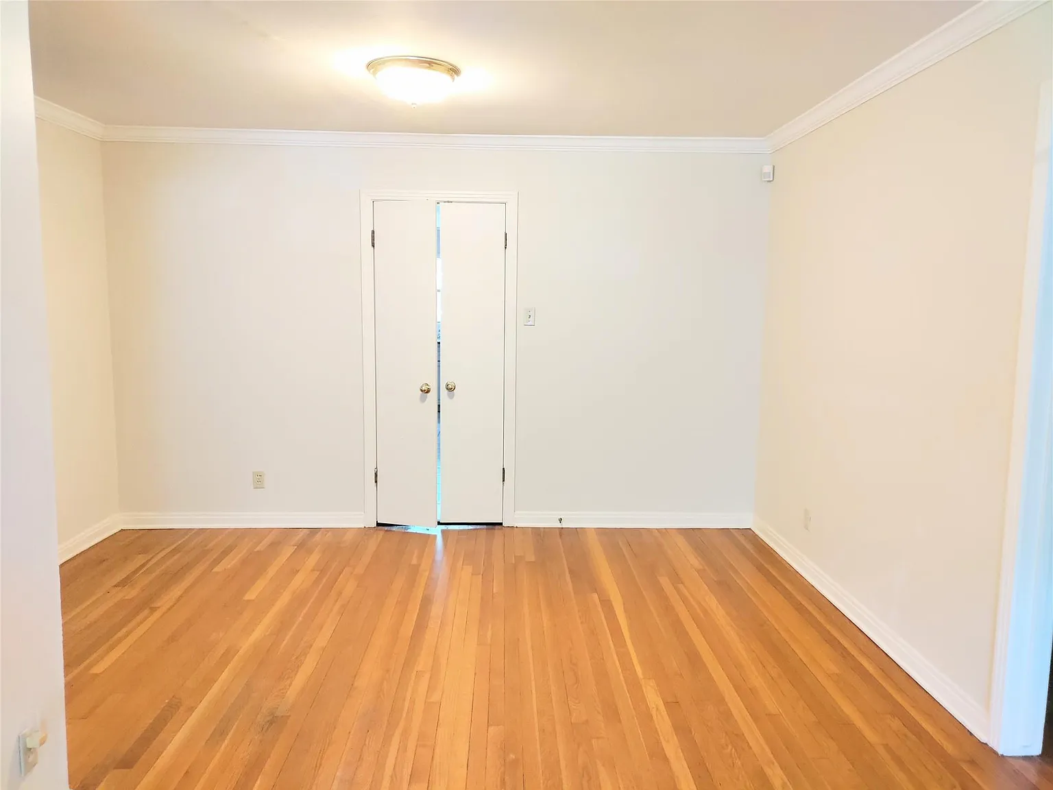 3 bed, 2.0 bath, 1745 sqft, $2,500 — Photo 3