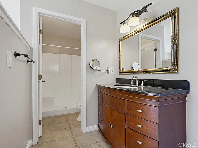 243 N Pageant St — Photo 28