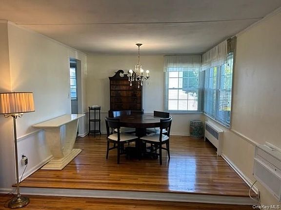 5th image of 27 Jay St