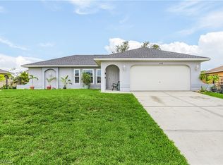 608 NE Van Loon Ln, Cape Coral, FL 33909