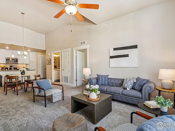 5th image of 4642 Hahns Peak Dr #304