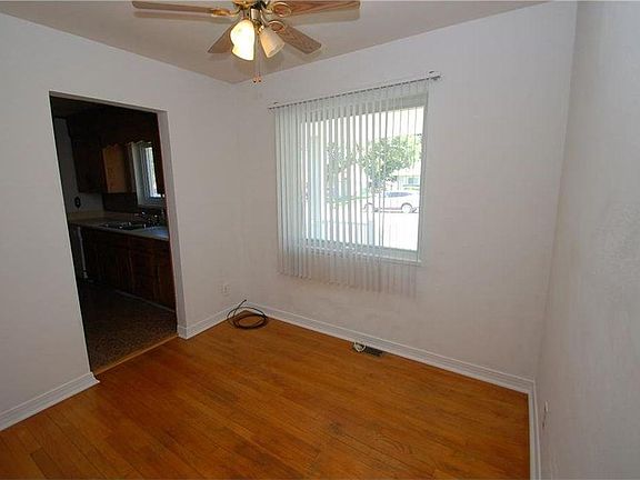 3rd image of 3749 California Ave