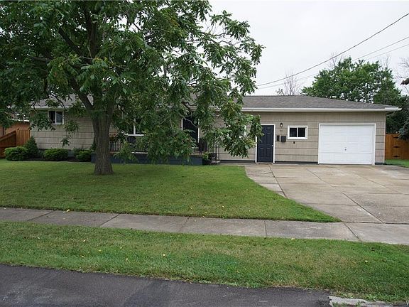 2nd image of 24 Woodbine Pl