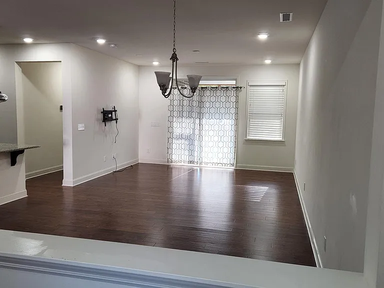 1607 Cary Reserve Dr — Photo 13