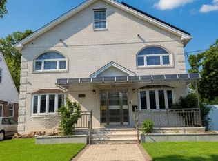 76-53 271st Street, New Hyde Park, NY 11040