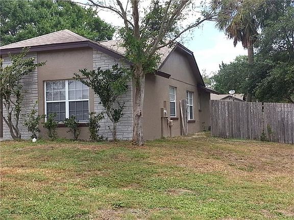 3rd image of 4737 Bridgewater Dr