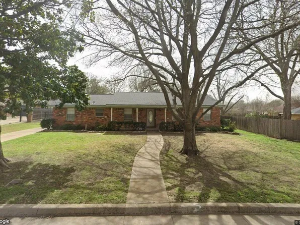 6161 Walla Ave, Fort Worth, TX 76133