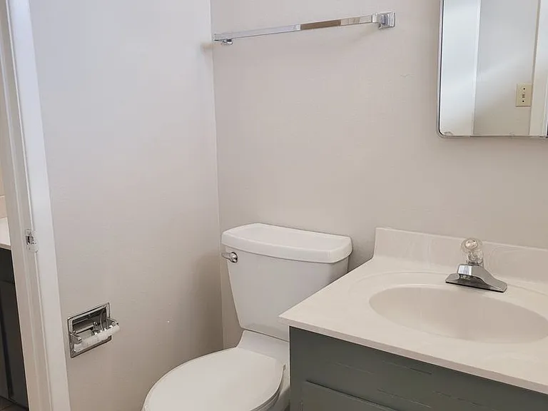 8425 E Crestwood Way — Photo 14