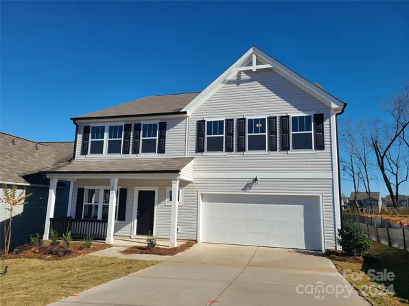 217 Batten Ridge Dr, Statesville, NC 28677