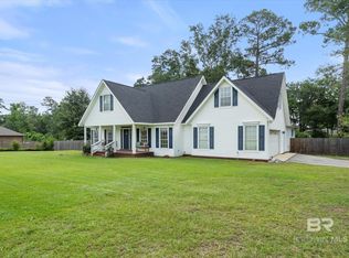 22760 Ridgewood Dr, Robertsdale, AL 36567