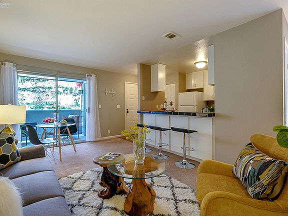 5th image of 29612 Mountain Oak Ct APT 63