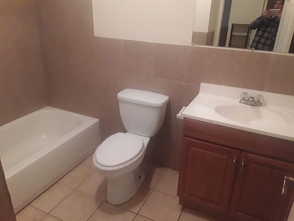 3rd image of 1722 Atlantic Ave APT 2B