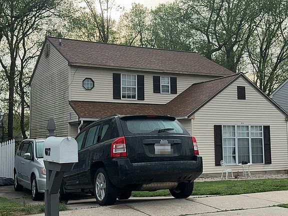 3rd image of 615 Haven Pl