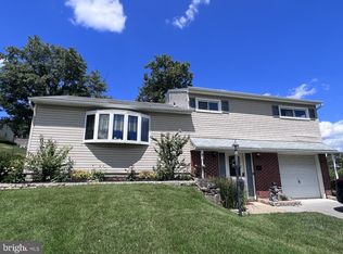 1204 Oakland Ct, Baltimore, MD 21227