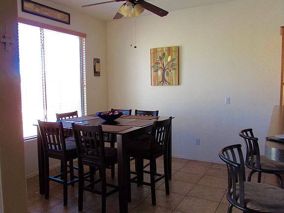 5th image of 3562 E Meadowview Dr