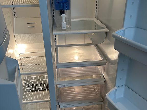5th image of 1355 Jefferson Ave APT D