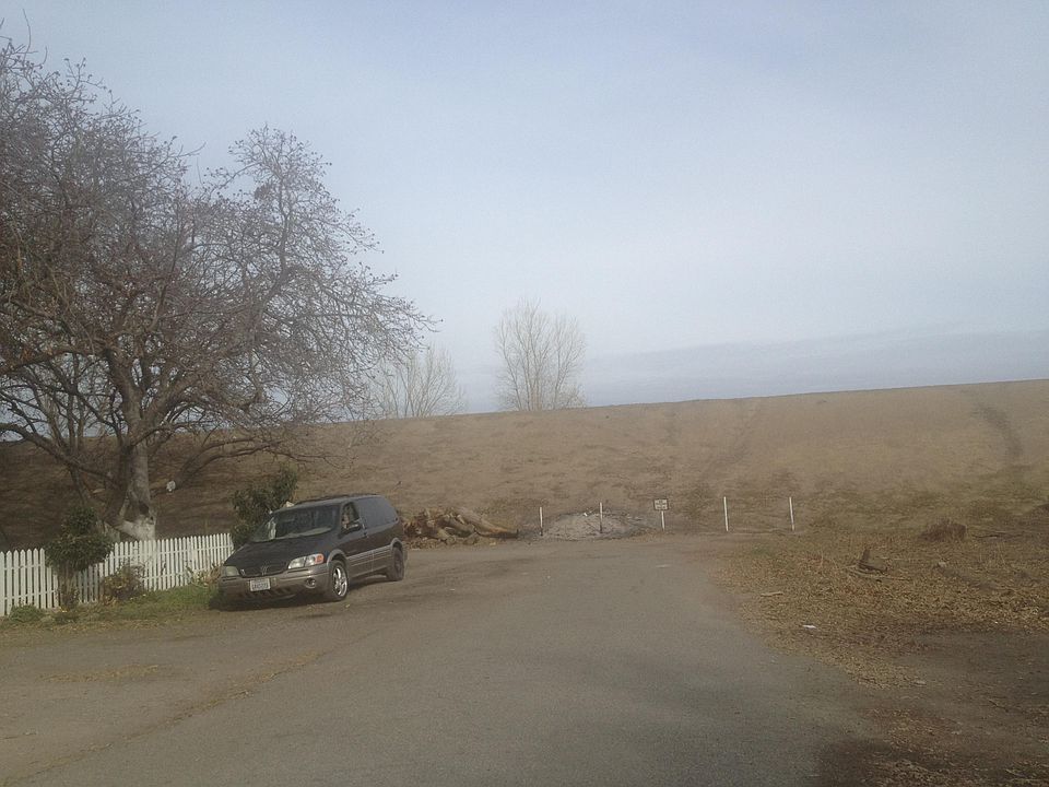 2nd image of 120 Poundstone St