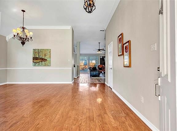 3rd image of 7612 Capella Ct