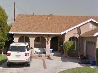 14423 Clymer St, Mission Hills, CA 91345