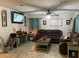 201 Churchill Rd, Woodsboro, TX 78393