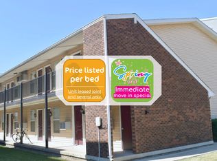 507 E White, Champaign, IL 61820