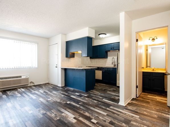 2741 N Amidon Ave APT 1