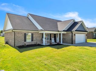 437 Cherokee Creek Rd, Gaffney, SC 29341