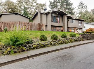 6985 Glacier Dr, Springfield, OR 97478
