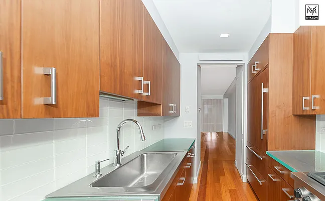 Rented by New York Residence | media 33