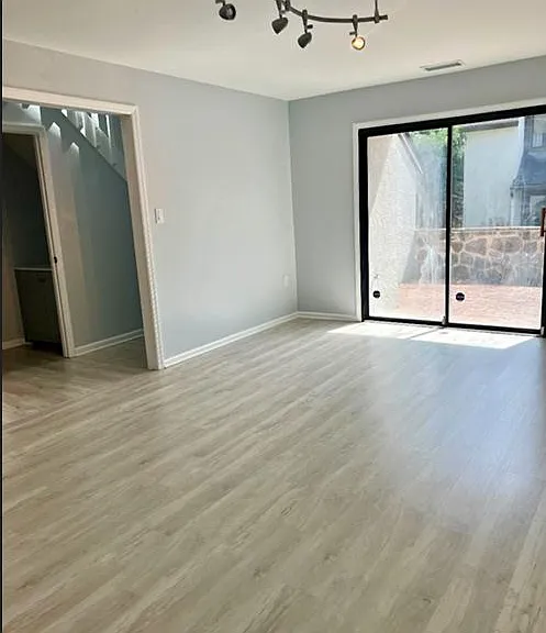 106 Pinecrest Dr — Photo 20