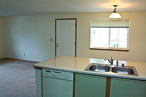 3rd image of 515 112th St SE Unit C1