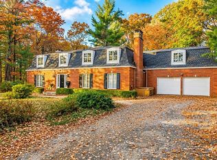 12 Woodland Rd, Westfield, MA 01085