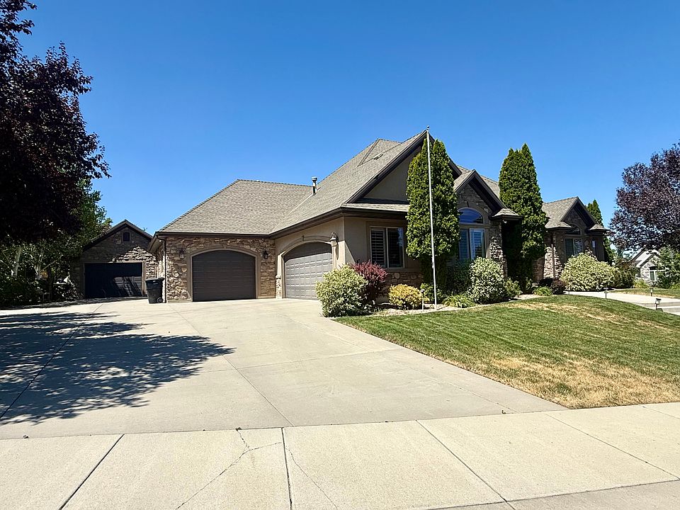 1st image of 1124 Meadow Sage Cir