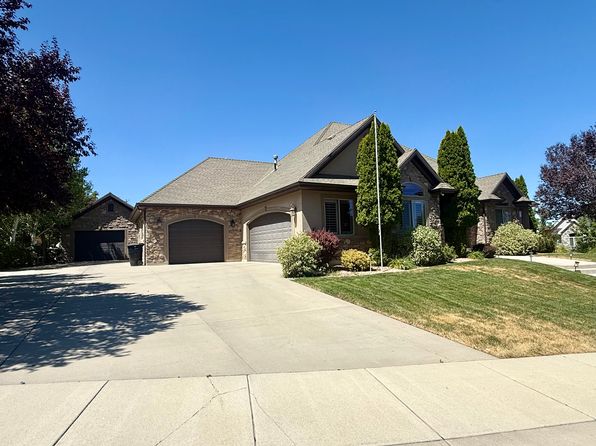 1124 Meadow Sage Cir