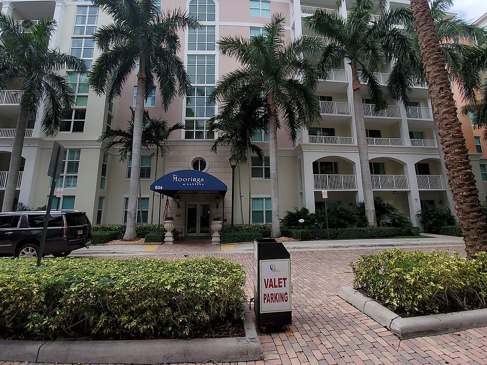 1st image of 804 E Windward Way APT 221