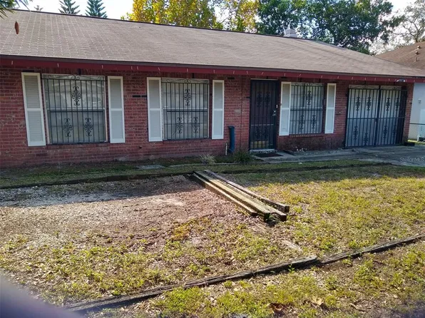 4607 E Seneca Ave, Tampa, FL 33617