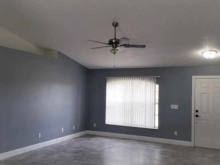 5141 Pine Needle Dr — Photo 9