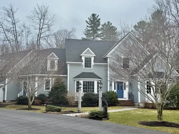 11 Rivers Edge Drive, Kennebunk, ME 04043