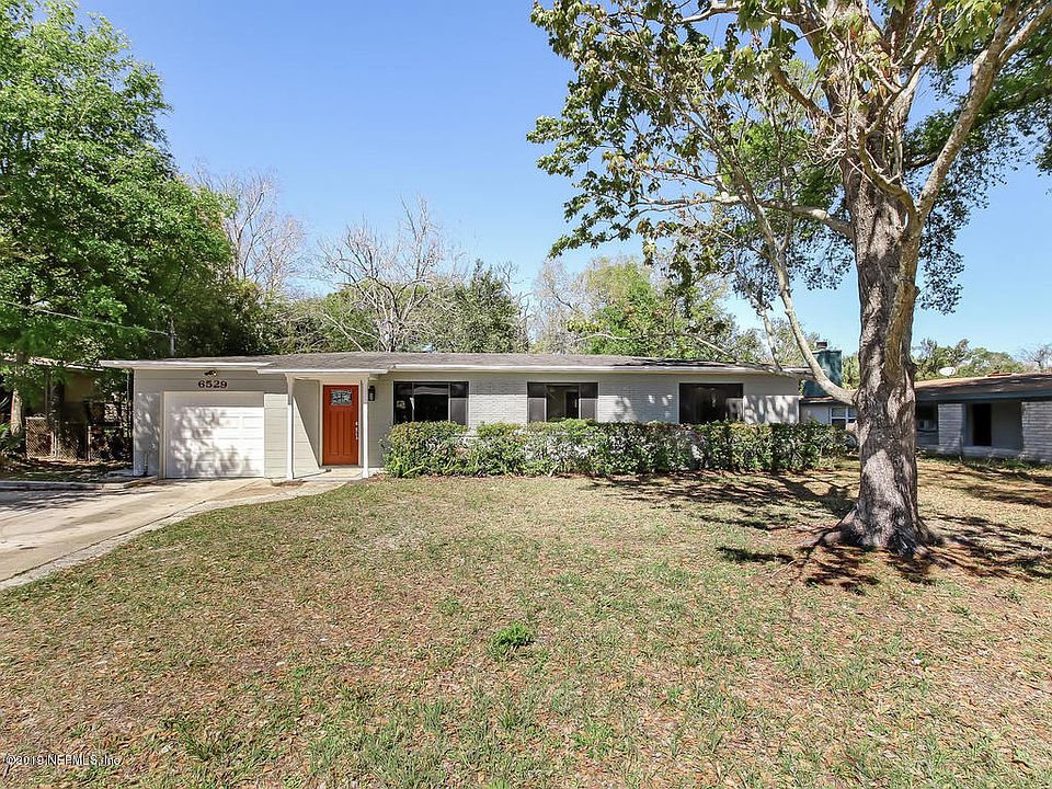 1st image of 6529 Shady Oak Dr