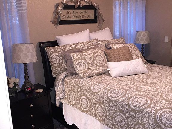 4th image of 3695 Whispering Creek Cir