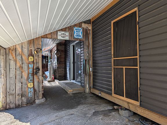 5th image of 1408 Pearceley Rd