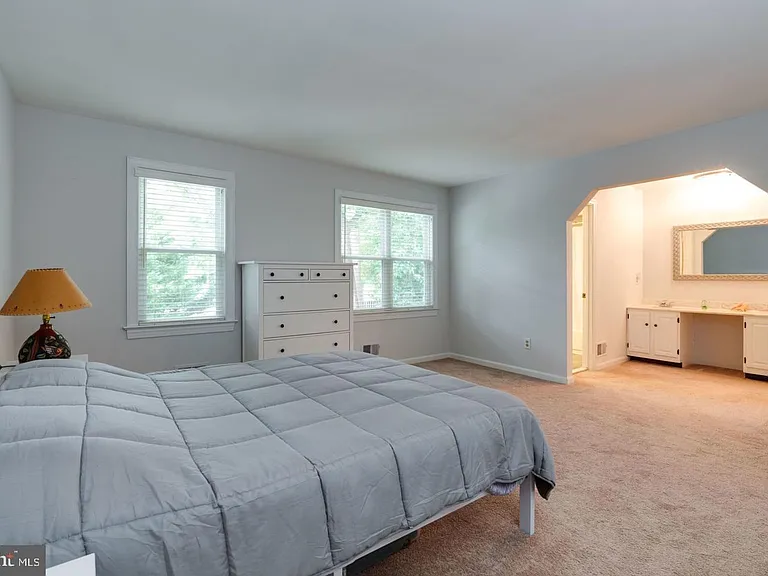 8019 Daffodil Ct — Photo 22