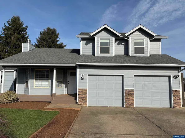 545 NE Overlook Way, Sublimity, OR 97385