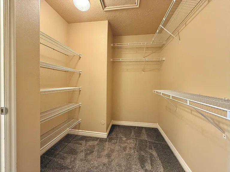 1688 W 3180th St N #G1 — Photo 28